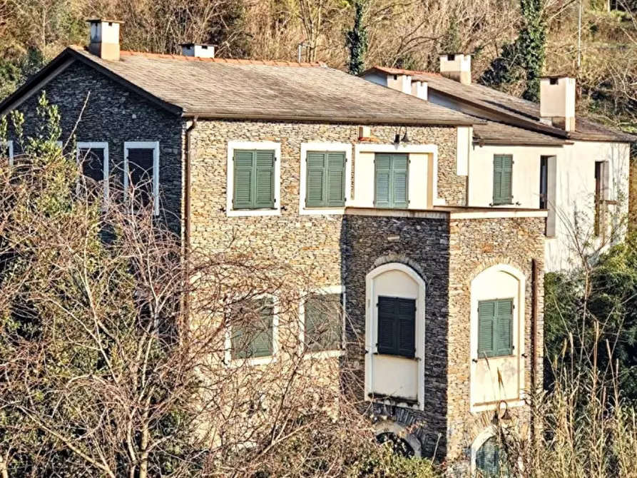 Immagine 1 di Palazzo in vendita  in Via Maggiolo, N. 22 a Cogorno