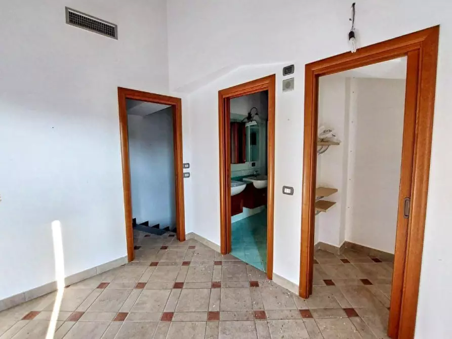 Immagine 12 di Palazzo in vendita  in Via Maggiolo, N. 22 a Cogorno