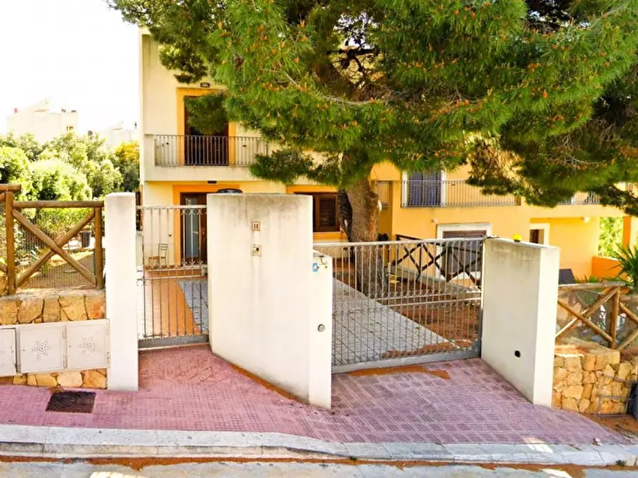 Immagine 1 di Villa in vendita  in Via Emily Dickinson, N. 11 a Erice