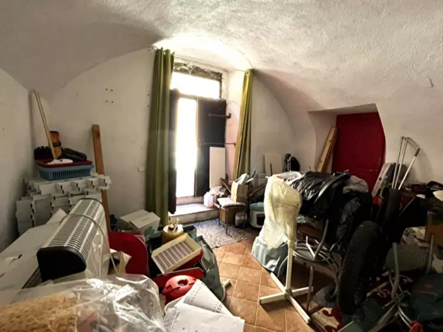 Immagine 1 di Magazzino in vendita  in Via Cairoli, N. 1/A a Norcia