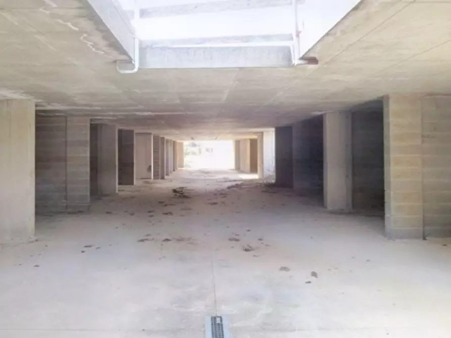 Immagine 4 di Posto auto in vendita  in Via Scuole, N. snc a Tregnago