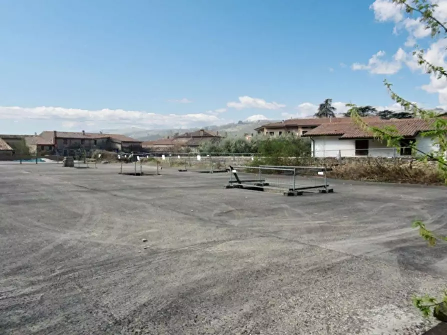 Immagine 9 di Posto auto in vendita  in Via Scuole, N. snc a Tregnago