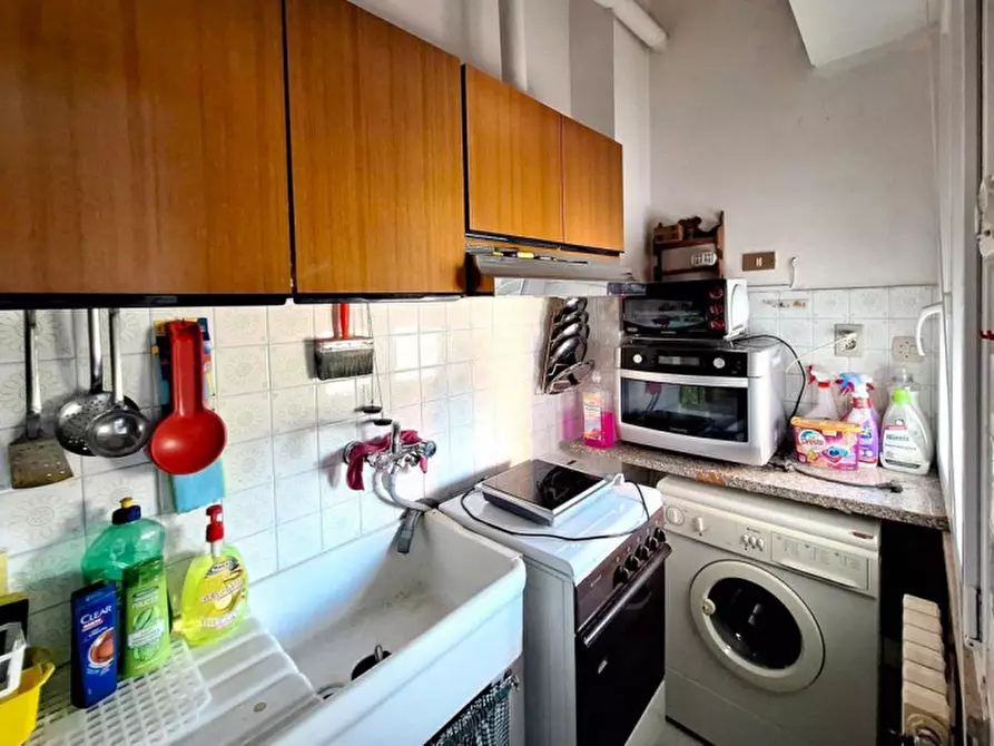 Immagine 3 di Appartamento in vendita  in Viale Europa, N. 30 a San Benedetto Del Tronto