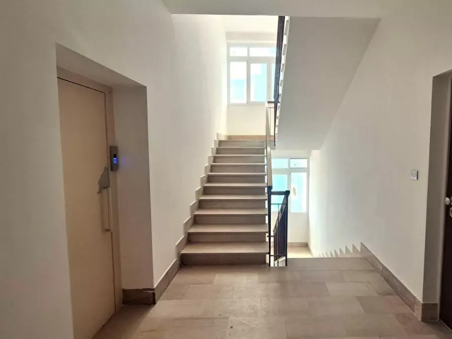 Immagine 14 di Appartamento in vendita  in Viale Europa, N. 30 a San Benedetto Del Tronto