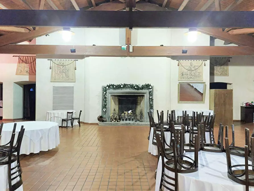 Immagine 17 di Attività commerciale in vendita  in Via Casale, N. 205-207-209-211-213-215 a Verucchio