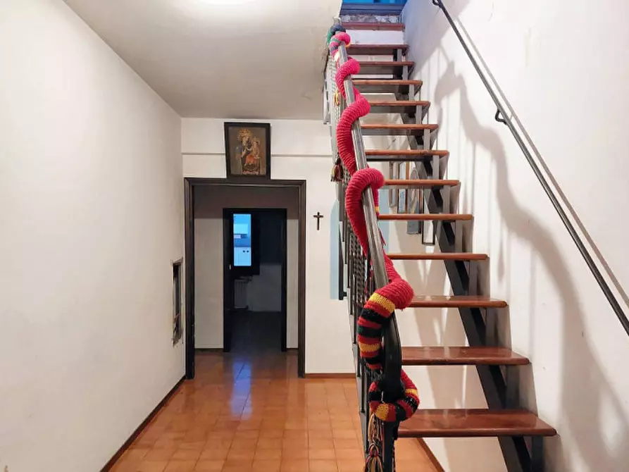 Immagine 25 di Attività commerciale in vendita  in Via Casale, N. 205-207-209-211-213-215 a Verucchio