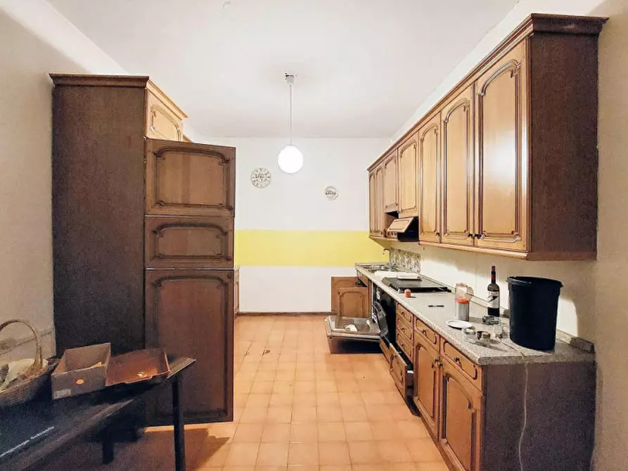 Immagine 27 di Attività commerciale in vendita  in Via Casale, N. 205-207-209-211-213-215 a Verucchio