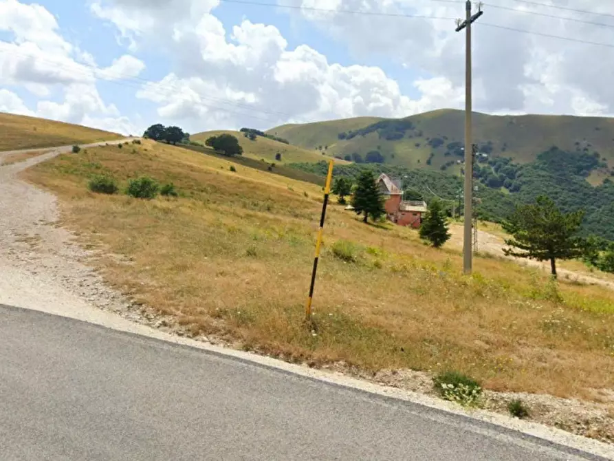Immagine 4 di Terreno in vendita  in Strada Provinciale 64, N. Snc a Norcia