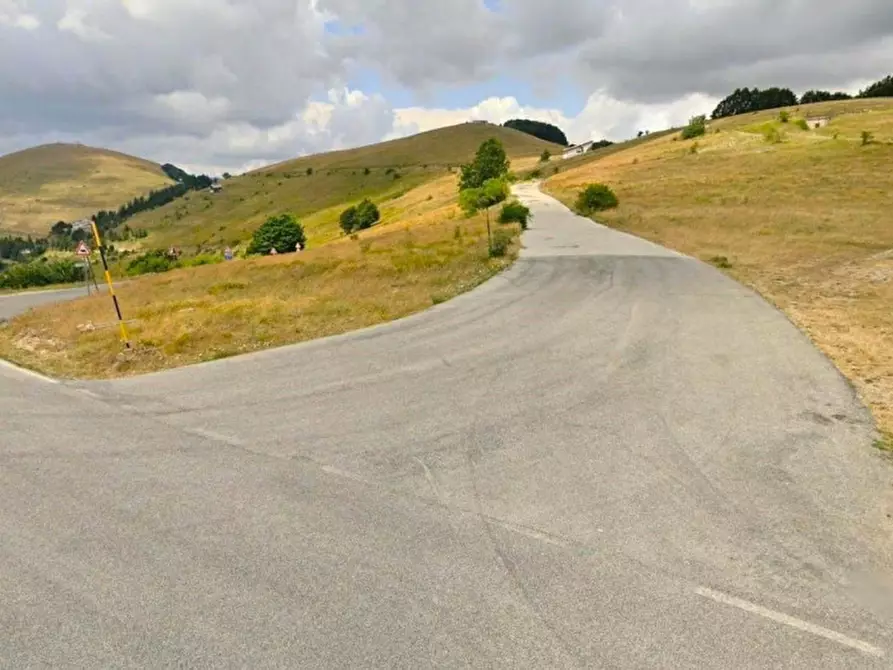 Immagine 3 di Terreno in vendita  in Strada Provinciale 64, N. snc a Arquata Del Tronto