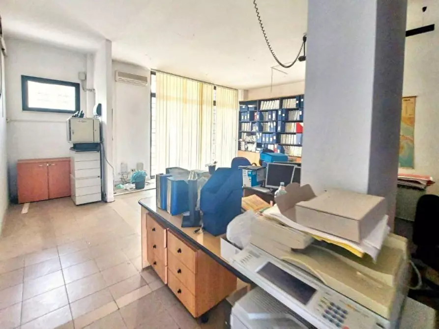 Immagine 6 di Negozio in vendita  in Via Antonio Salieri, N. 62 a Aprilia