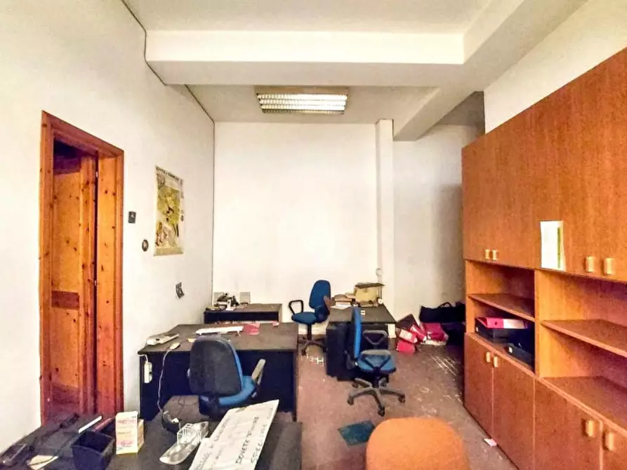 Immagine 4 di Ufficio in vendita  in Via della Libertà, N. 10 a Rapallo