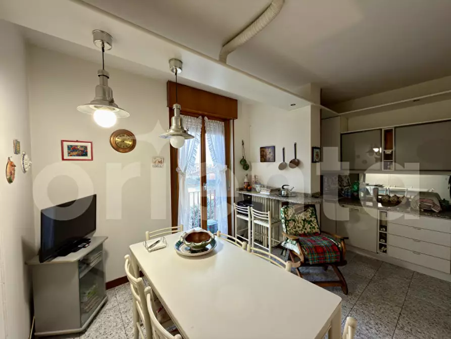 Immagine 10 di Appartamento in vendita  in Viale Europa 18 a Montichiari