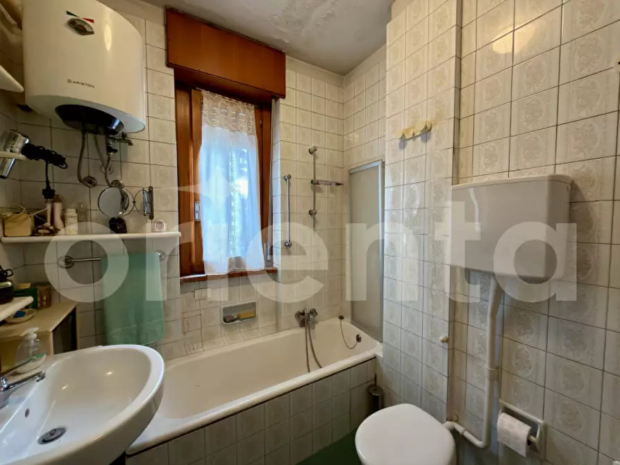 Immagine 19 di Appartamento in vendita  in Viale Europa 18 a Montichiari