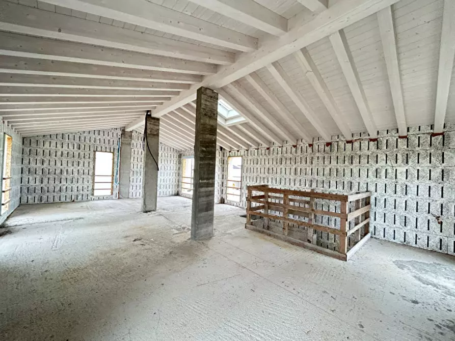 Immagine 8 di Casa bifamiliare in vendita  in Via San Martino a Grisignano Di Zocco