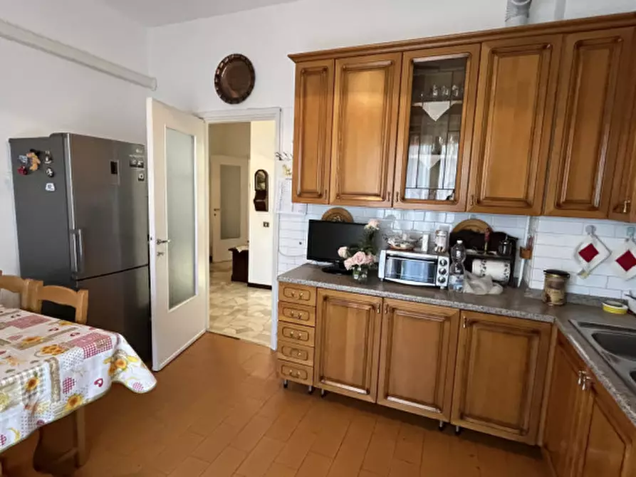 Immagine 8 di Appartamento in vendita  in Via Lario a Buccinasco