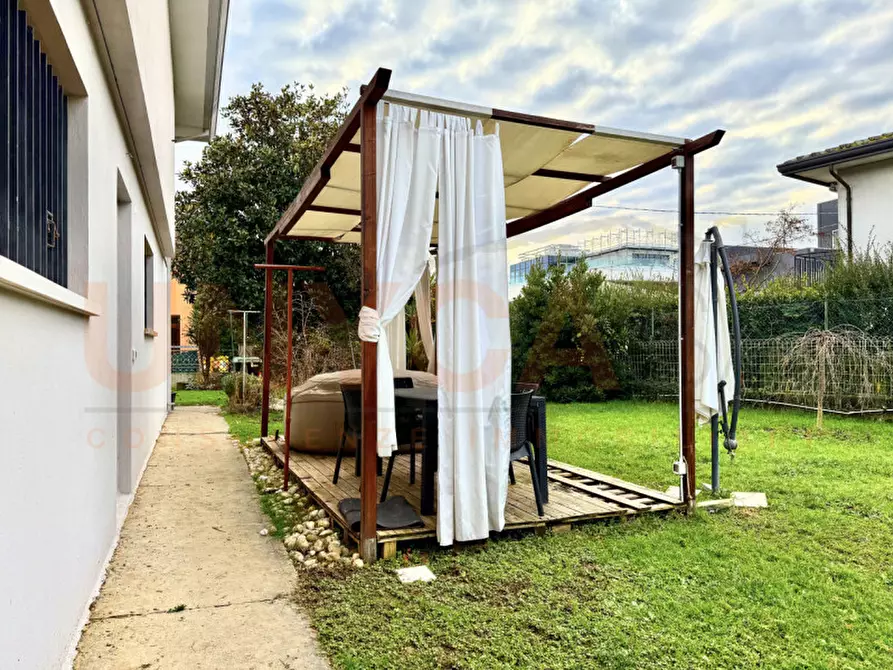 Immagine 22 di Casa indipendente in vendita  in Via Firenze a Mestrino