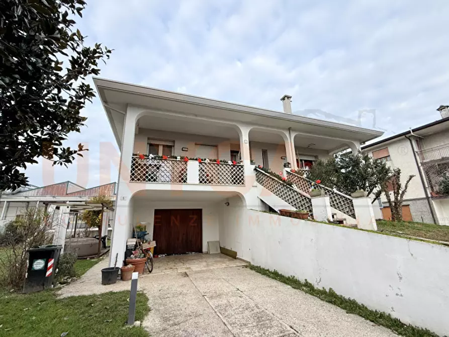 Immagine 23 di Casa indipendente in vendita  in Via Firenze a Mestrino