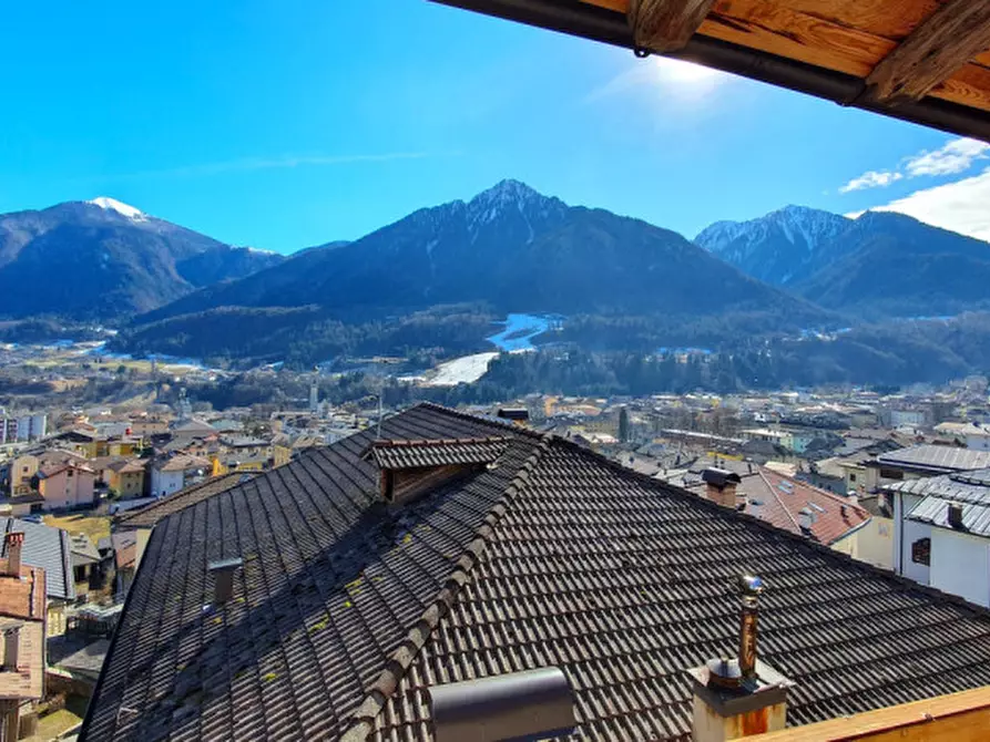 Immagine 5 di Casa indipendente in vendita  in Via Piave a Tione Di Trento