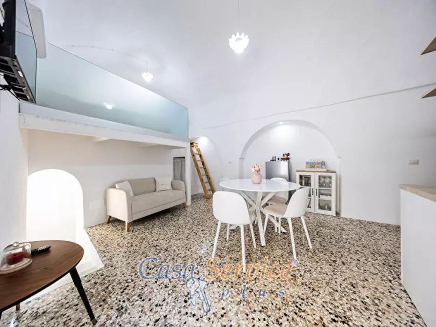 Immagine 2 di Casa indipendente in vendita  in Via Petrarca a Matino