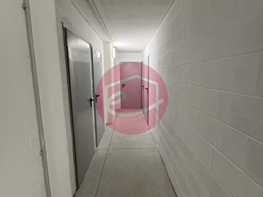 Immagine 2 di Cantina in vendita  a Santarcangelo Di Romagna