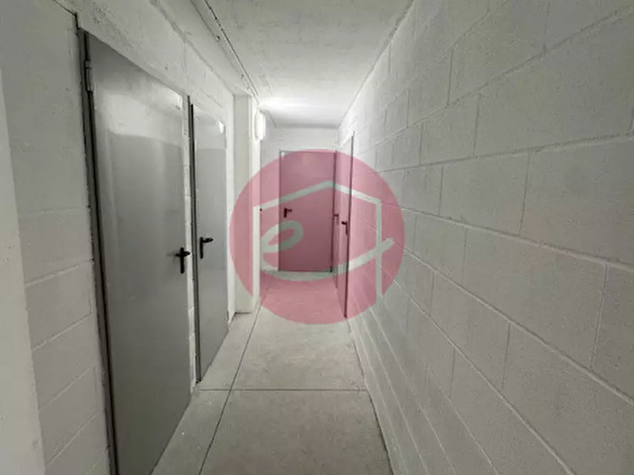 Immagine 5 di Cantina in vendita  a Santarcangelo Di Romagna