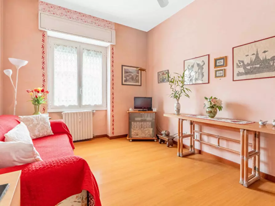 Immagine 4 di Appartamento in vendita  in Largo Promessi Sposi, 10 a Milano