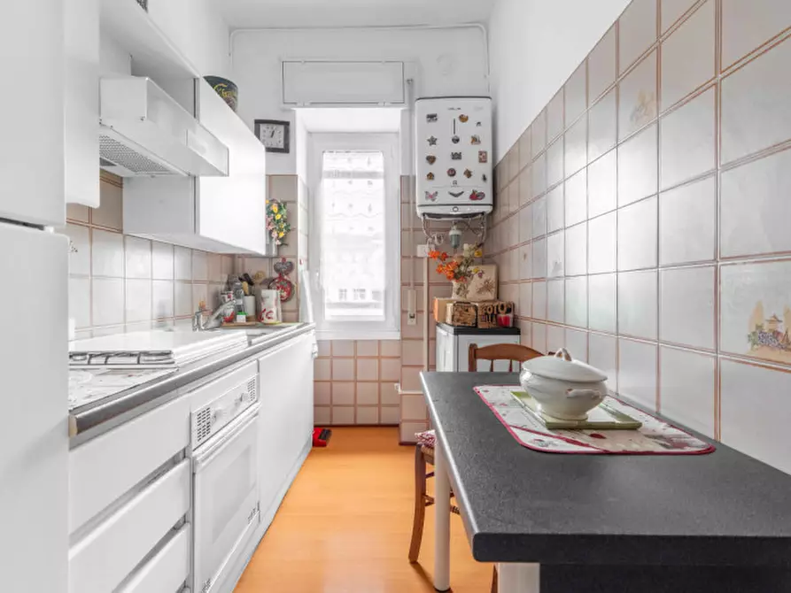 Immagine 14 di Appartamento in vendita  in Largo Promessi Sposi, 10 a Milano