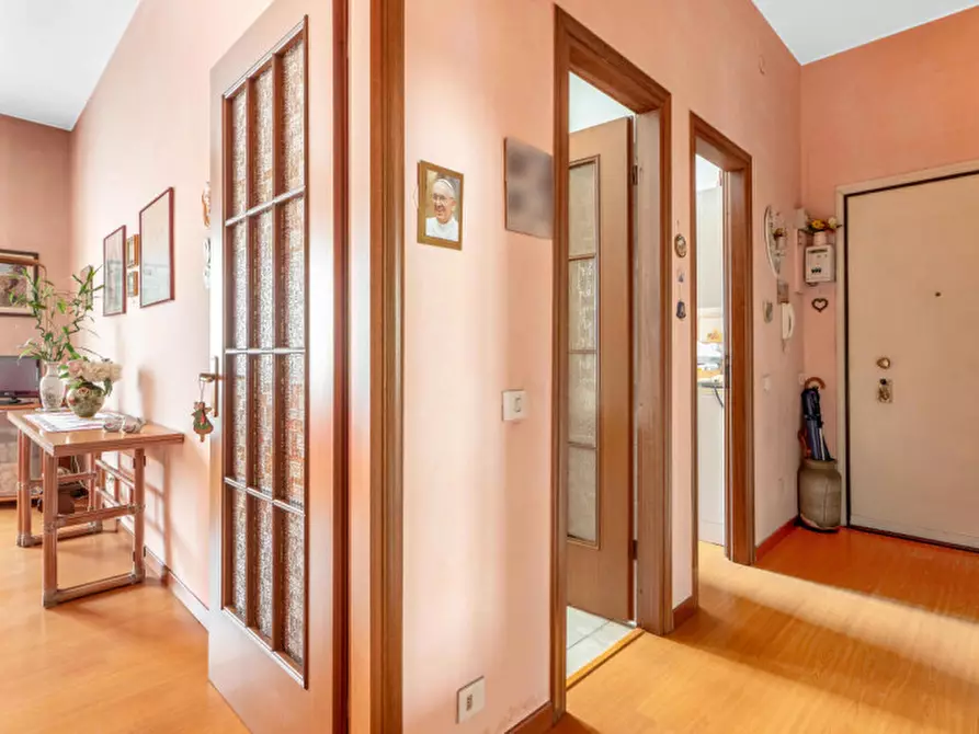 Immagine 18 di Appartamento in vendita  in Largo Promessi Sposi, 10 a Milano