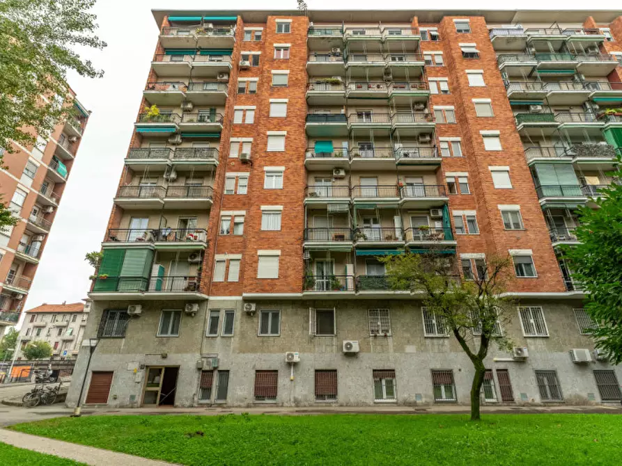 Immagine 21 di Appartamento in vendita  in Largo Promessi Sposi, 10 a Milano