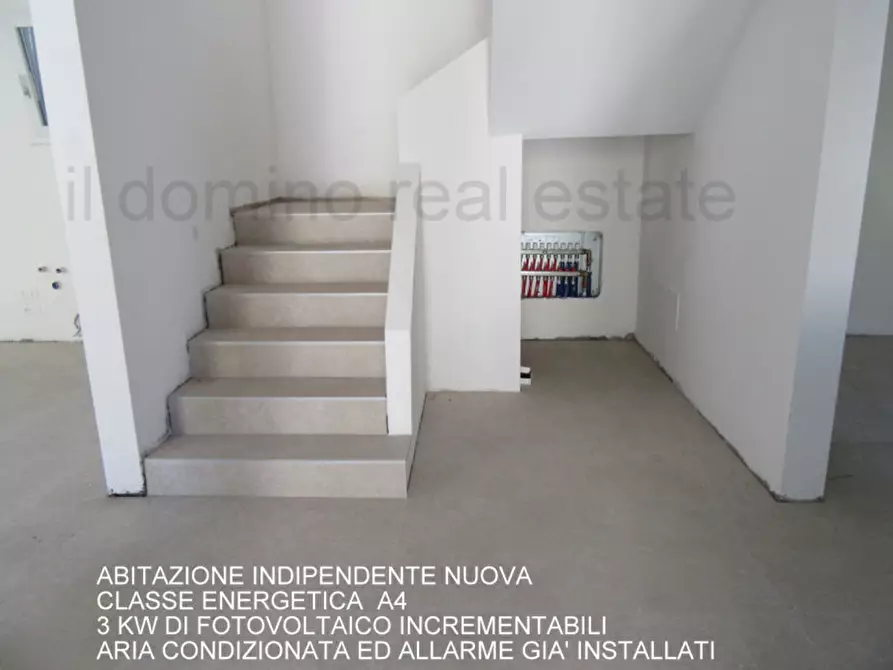 Immagine 4 di Villa in vendita  in Via Giuseppe Orus a Padova