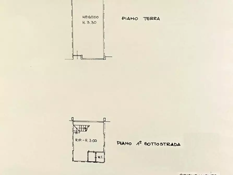 Immagine 19 di Negozio in affitto  in Via Indipendenza a Fano