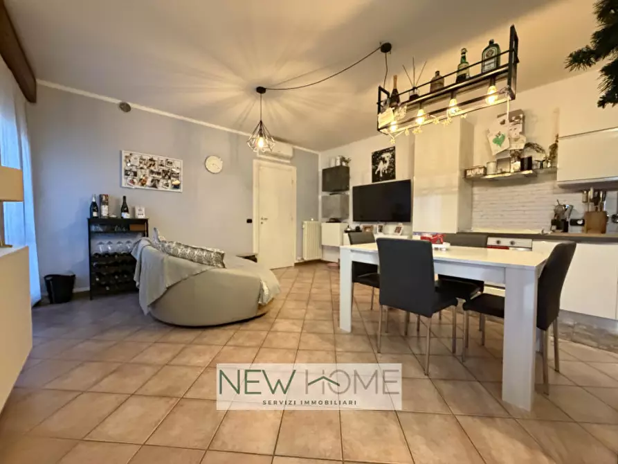 Immagine 1 di Appartamento in vendita  in via fiume 4 a Lavagno