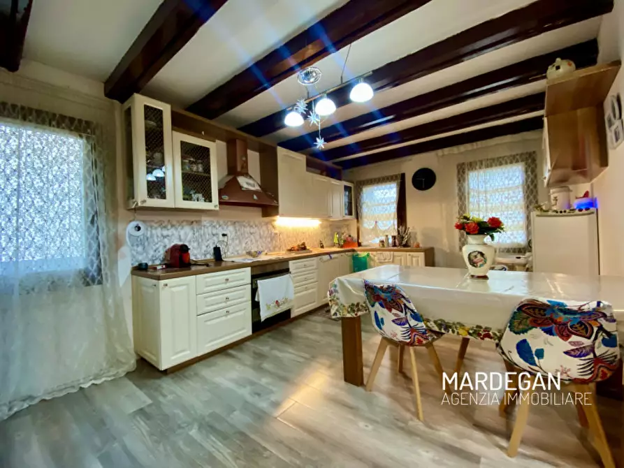 Immagine 6 di Casa indipendente in vendita  in VIA VILLETTA a Galliera Veneta