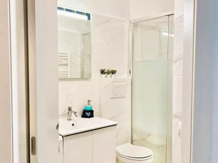 Immagine 14 di Appartamento in vendita  in Via Castagneto a Camogli