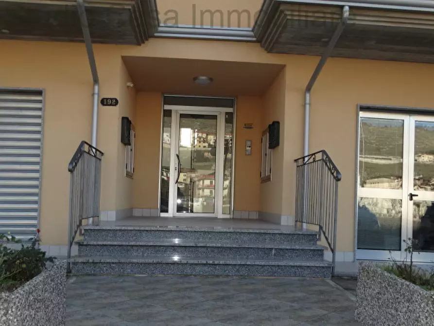 Immagine 1 di Appartamento in affitto  in Via Nazionale a Marsicovetere