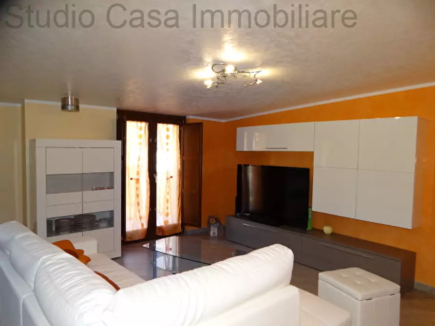 Immagine 10 di Appartamento in affitto  in Via Nazionale a Marsicovetere