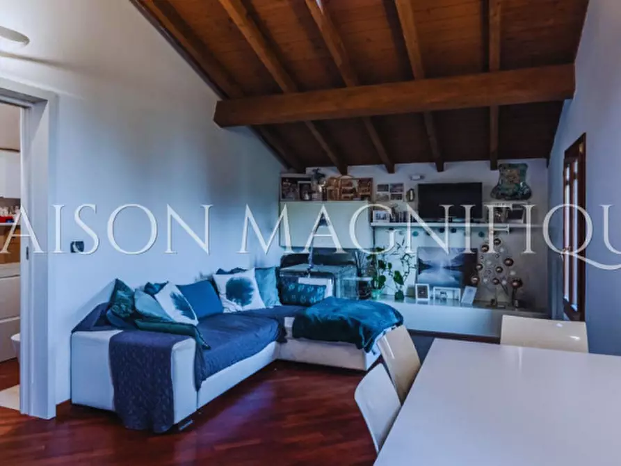 Immagine 2 di Appartamento in vendita  in Via San Donato 256 a Bologna