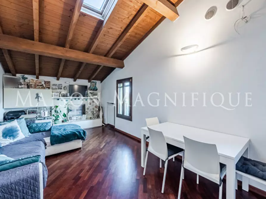 Immagine 22 di Appartamento in vendita  in Via San Donato 256 a Bologna