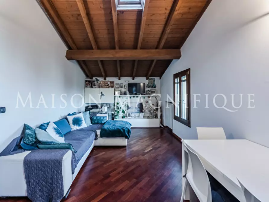 Immagine 23 di Appartamento in vendita  in Via San Donato 256 a Bologna