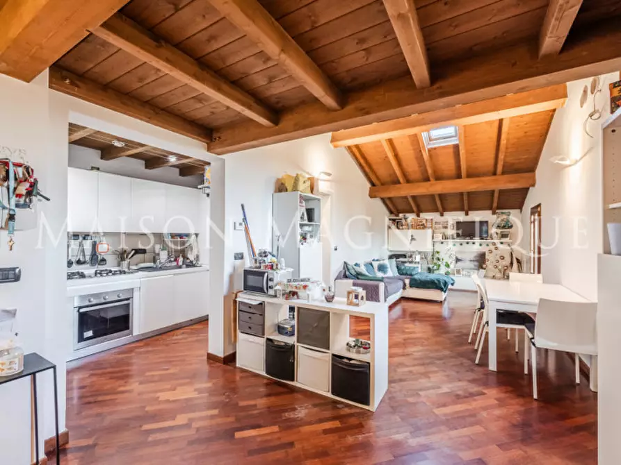 Immagine 24 di Appartamento in vendita  in Via San Donato 256 a Bologna