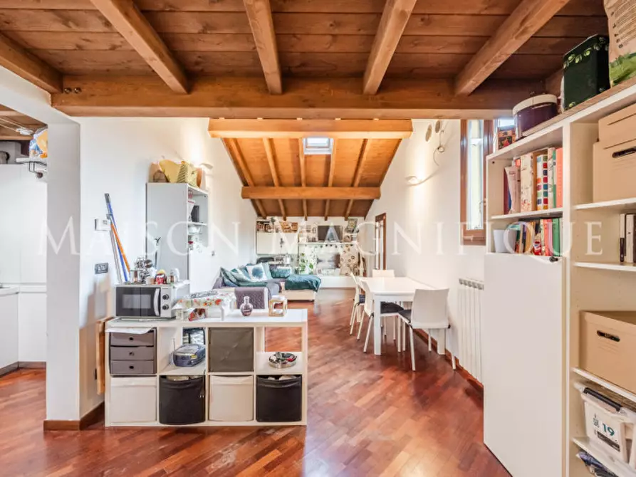 Immagine 25 di Appartamento in vendita  in Via San Donato 256 a Bologna