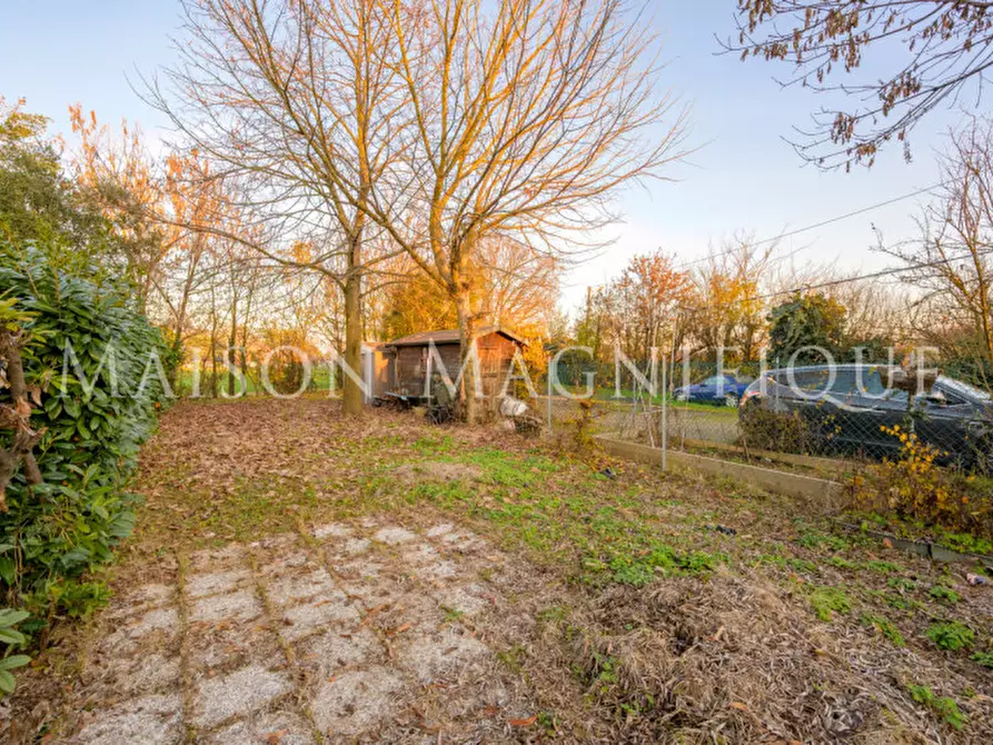 Immagine 38 di Appartamento in vendita  in Via San Donato 256 a Bologna