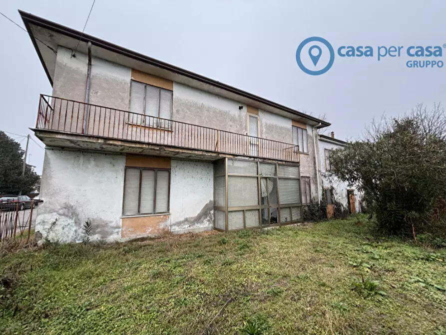Immagine 3 di Casa indipendente in vendita  a Rovigo
