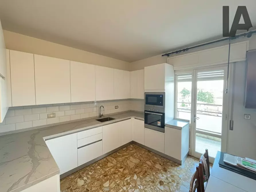 Immagine 3 di Appartamento in vendita  a Padova