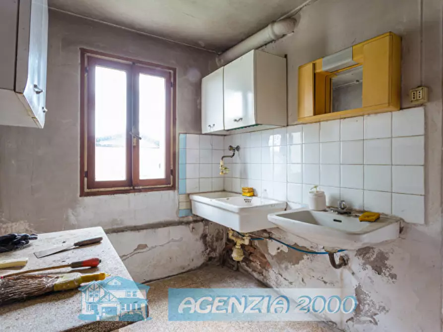 Immagine 13 di Casa indipendente in vendita  in Via Giuseppe Mazzini 91 a Bagnoli Di Sopra