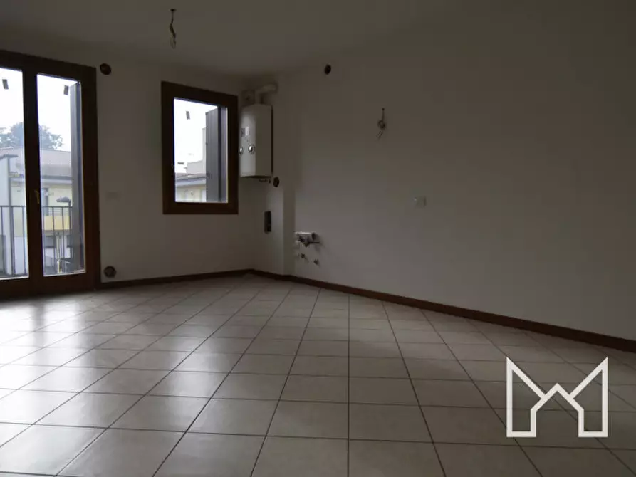 Immagine 2 di Appartamento in vendita  a Rossano Veneto