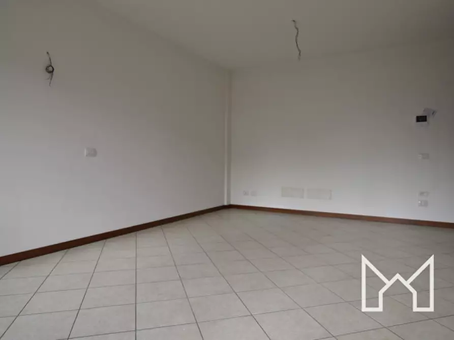 Immagine 3 di Appartamento in vendita  a Rossano Veneto