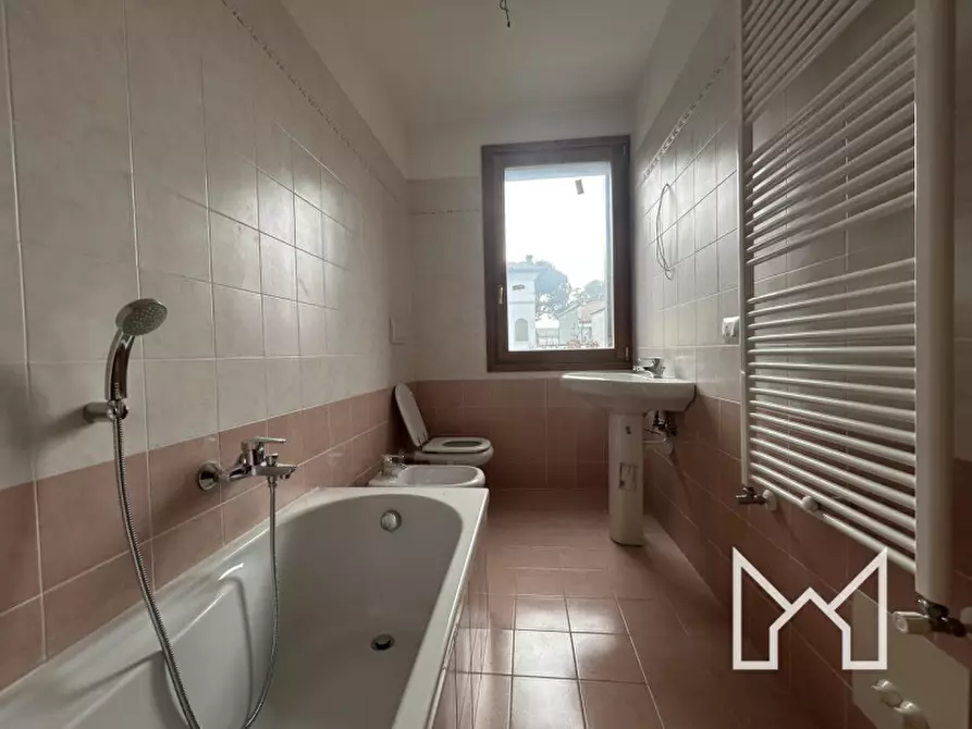 Immagine 12 di Appartamento in vendita  a Rossano Veneto