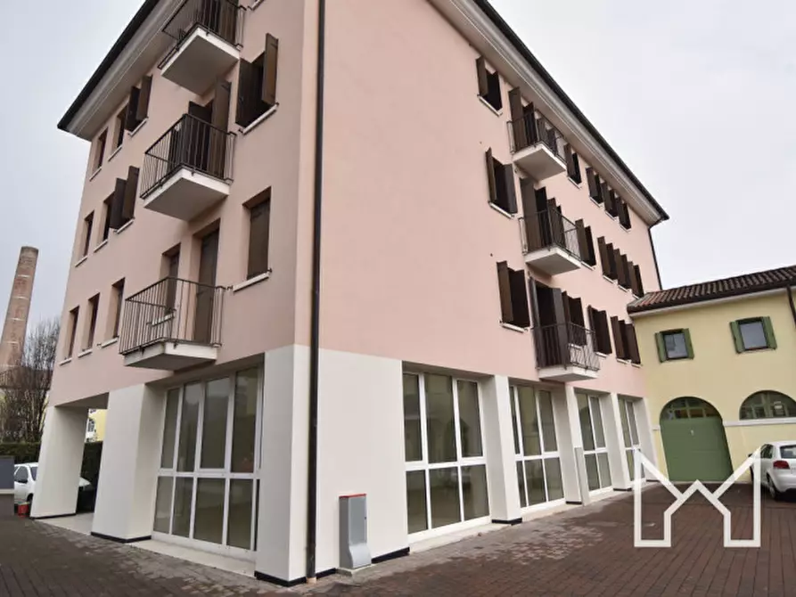 Immagine 14 di Appartamento in vendita  a Rossano Veneto