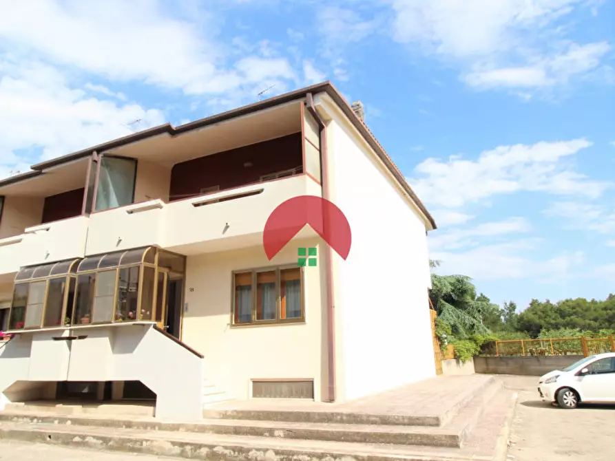 Immagine 2 di Villetta a schiera in vendita  in via dei japigii a Matera